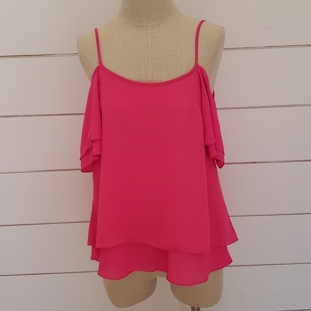 MM MM MM medium hot pink club top peek a boo sleeves